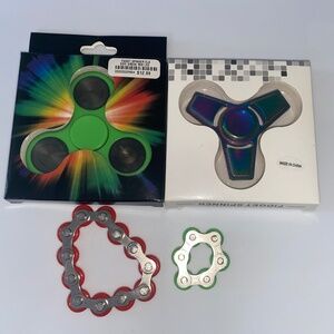FIDGET SPINNERS and Fidget Chains.